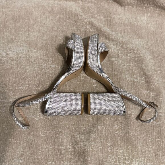 BCBGeneration Shimmering Silver Block Heels - Picture 6 of 13